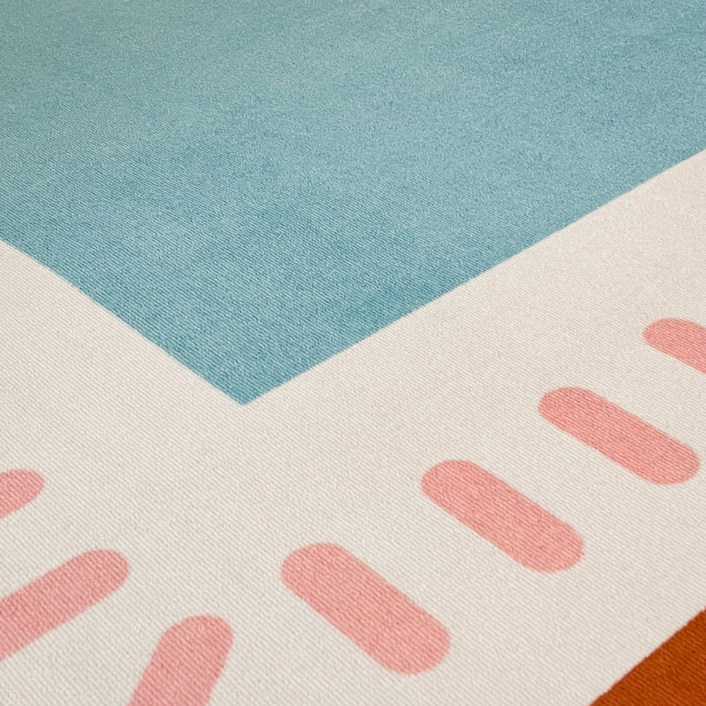 Bubble Border Rug – Blue & Pink