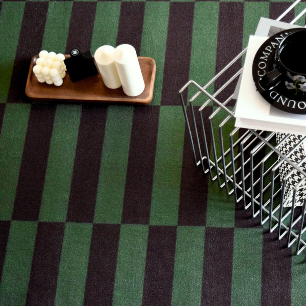 Wobble Edge Checkered Forest Green Rug
